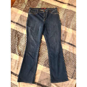 Gloria Vanderbilt Missy size 14 Vickie Bootcut